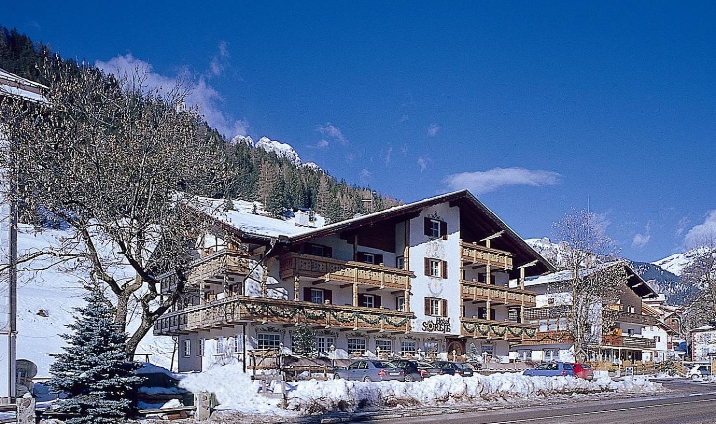 Hotel Garni Soreie Pozza di Fassa Exterior photo
